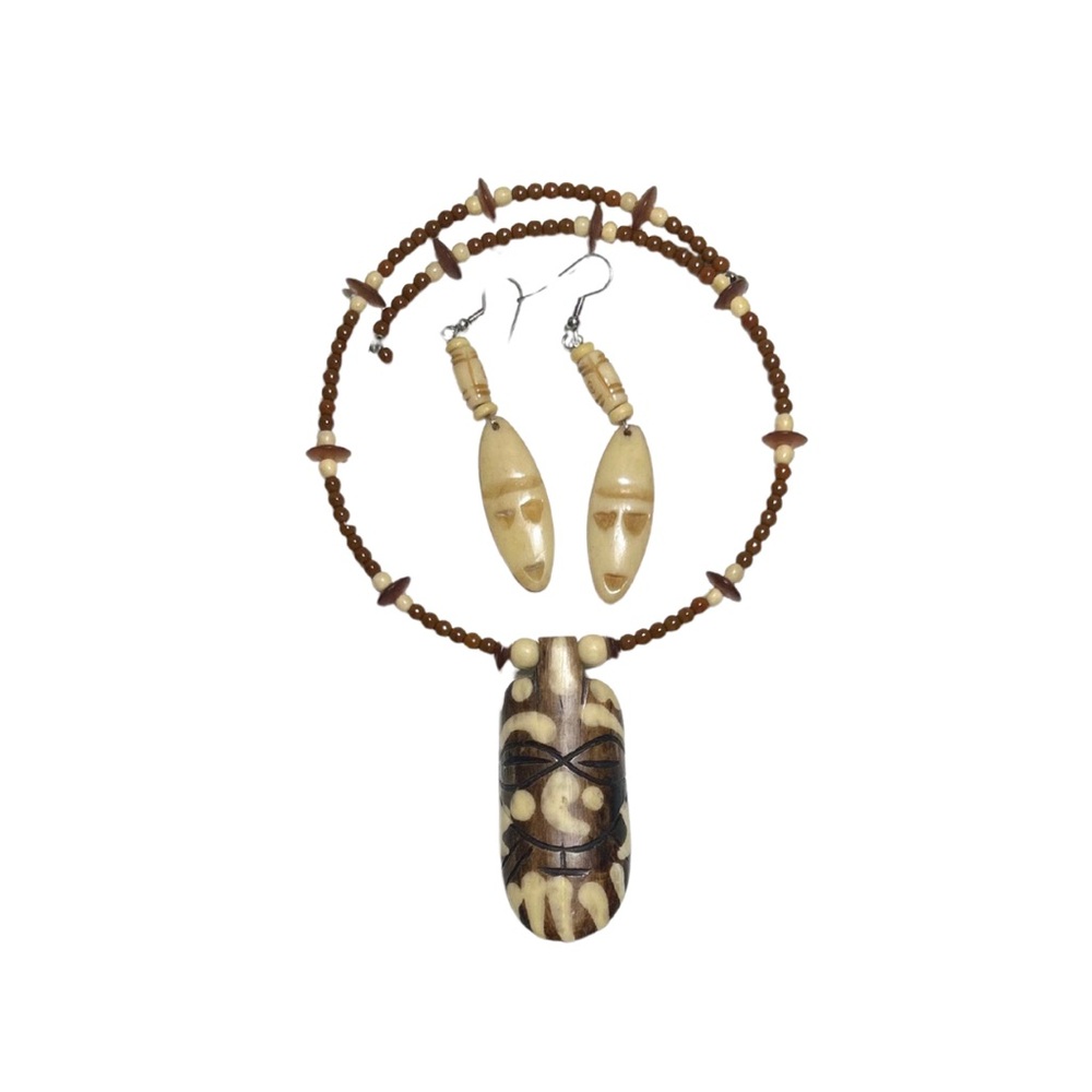 VINTAGE Women’s African Tribal Bone Beads Wood Choker Necklace and Earrings